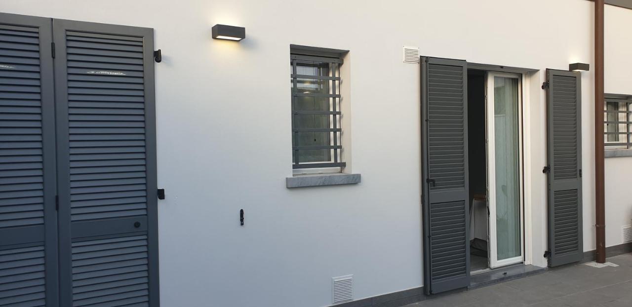 150 Latomare Bed and Breakfast Marina Di Carrara Eksteriør billede